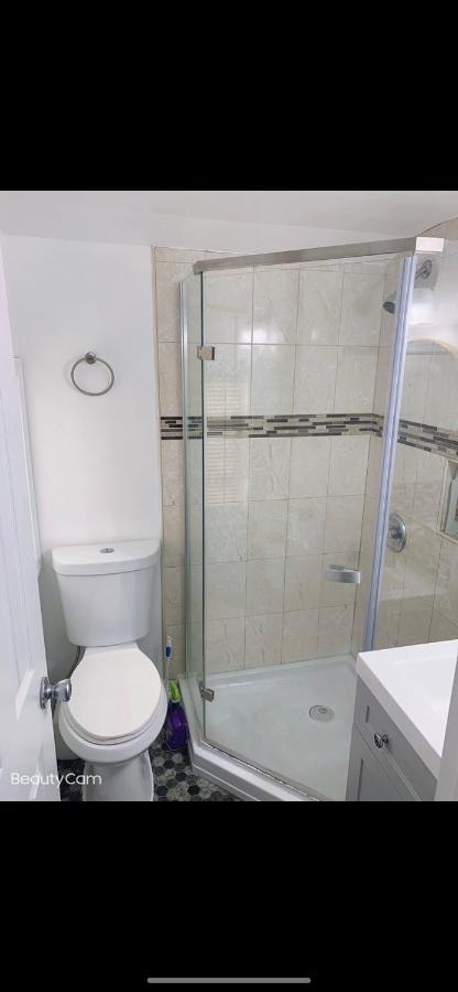 شقة Cozy Rowhouse Next Jhh بالتيمور المظهر الخارجي الصورة