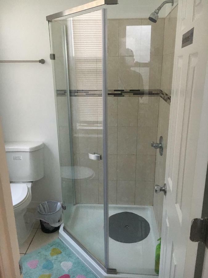 شقة Cozy Rowhouse Next Jhh بالتيمور المظهر الخارجي الصورة